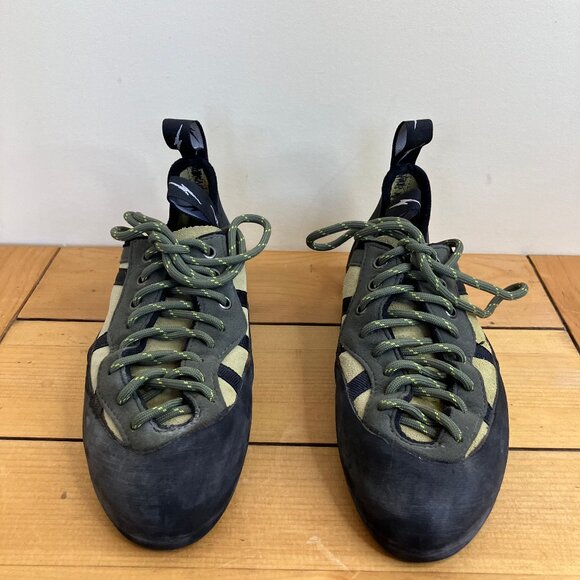 Evolv DeMorto Rock Climbing Shoes Lace-Up Black/Yellow Men's US Size 5.5 - Picture 2 of 12